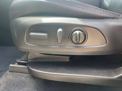 2023 Chevrolet Traverse LT Leather 4dr SUV