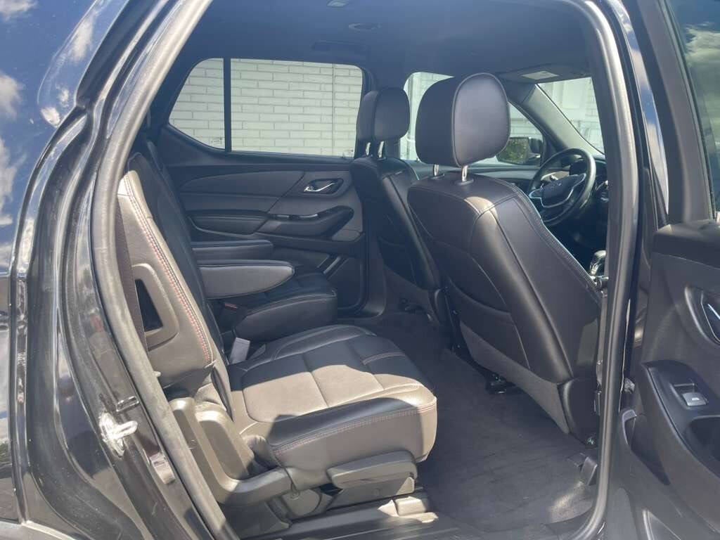 2023 Chevrolet Traverse LT Leather 4dr SUV