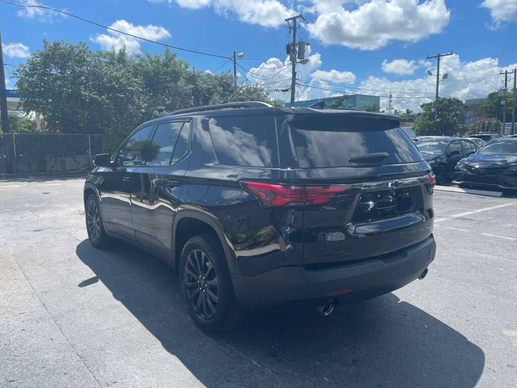 2023 Chevrolet Traverse LT Leather 4dr SUV