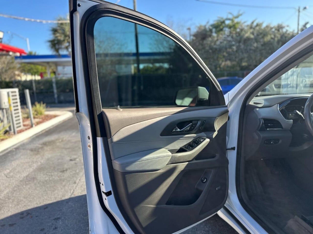 2021 Chevrolet Traverse Premier 4x4 4dr SUV