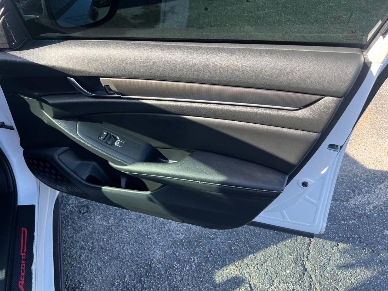 2022 Honda Accord Sport 4dr Sedan (2.0T I4 10A)