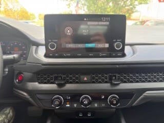 2025 Honda Accord LX 4dr Sedan