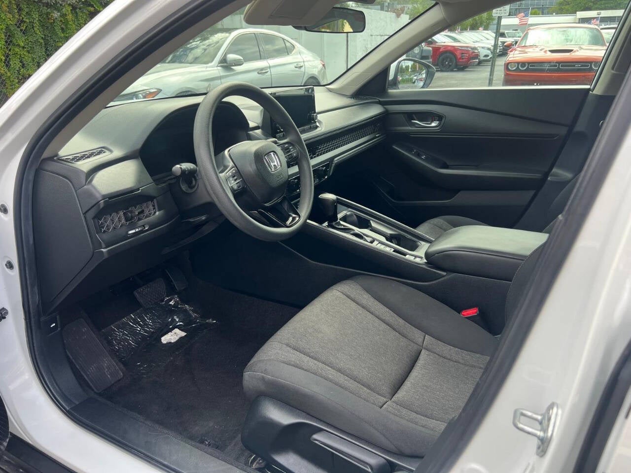 2025 Honda Accord LX 4dr Sedan