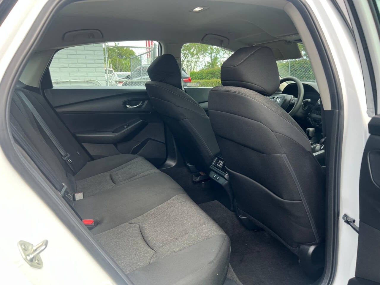 2025 Honda Accord LX 4dr Sedan