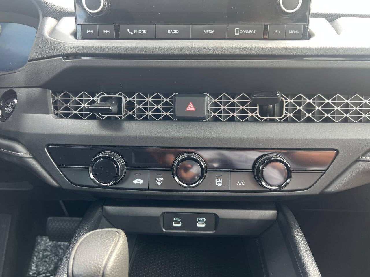 2025 Honda Accord LX 4dr Sedan