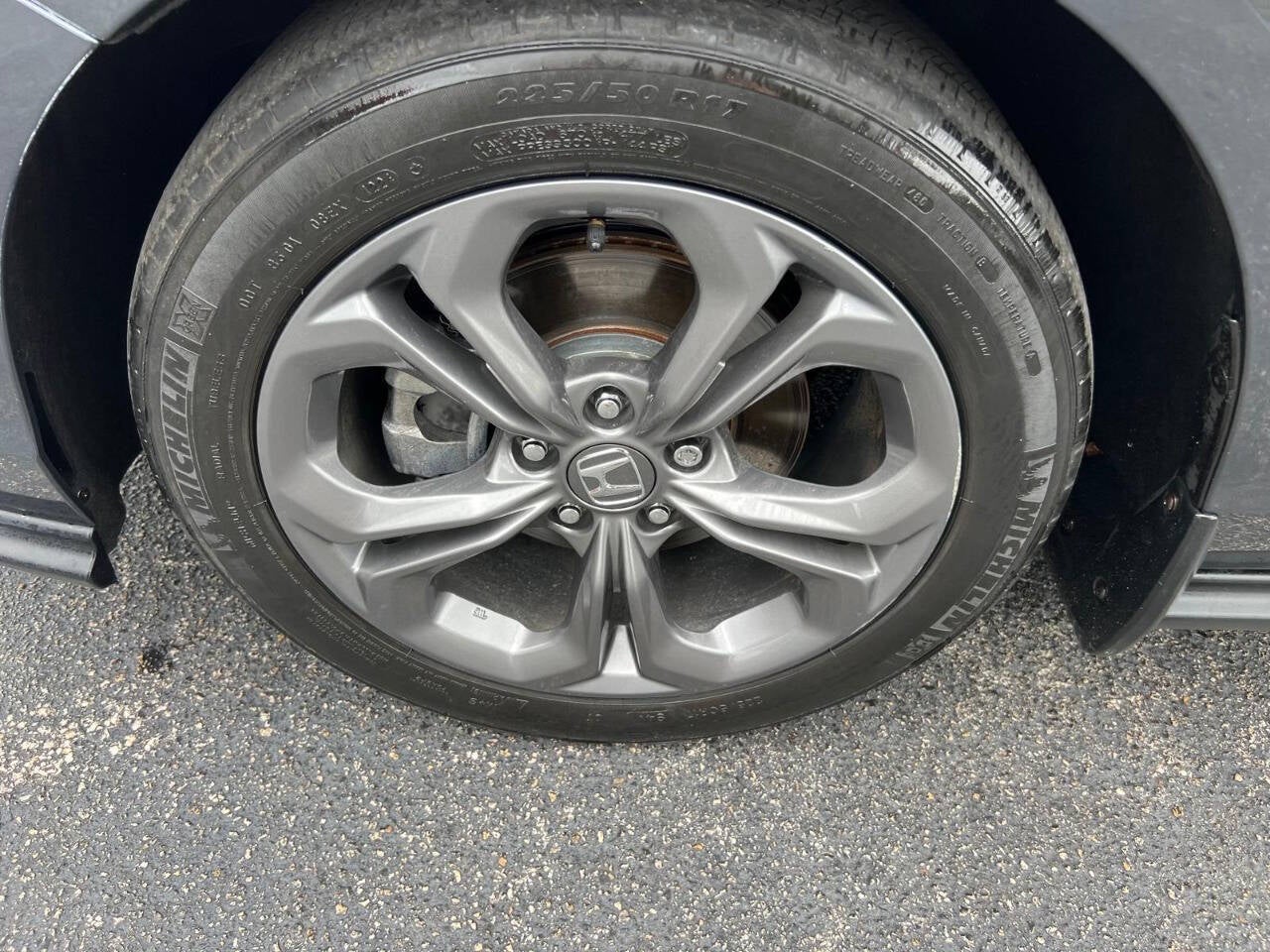 2024 Honda Accord EX 4dr Sedan