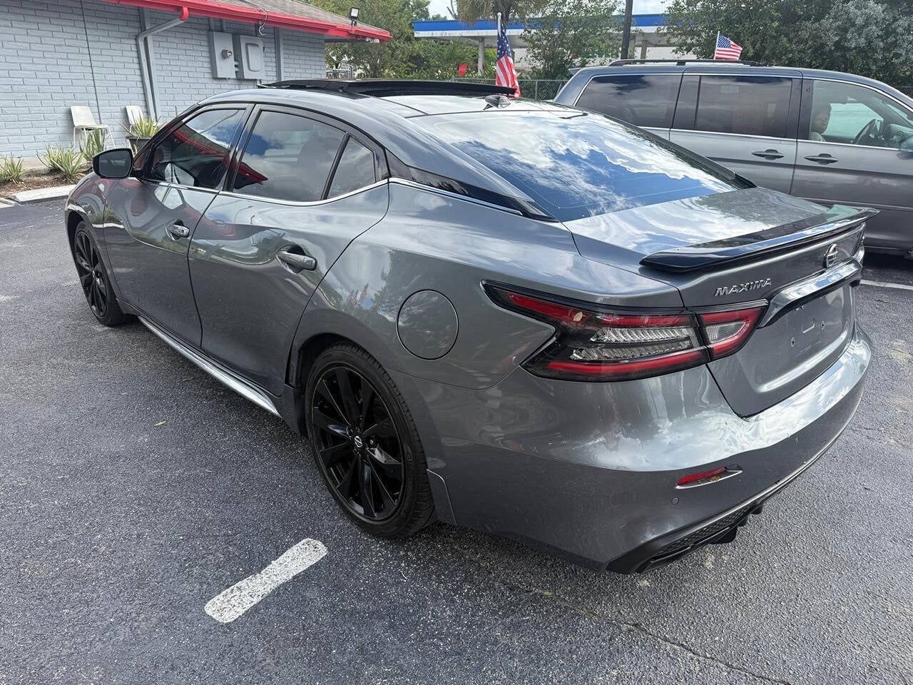 2021 Nissan Maxima 3.5 SR 4dr Sedan
