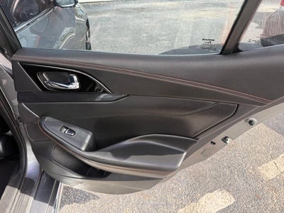 2021 Nissan Maxima 3.5 SR 4dr Sedan