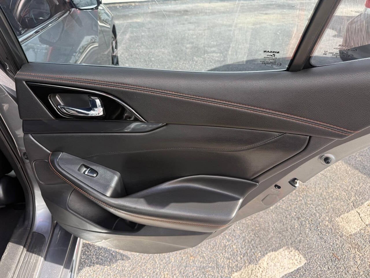 2021 Nissan Maxima 3.5 SR 4dr Sedan