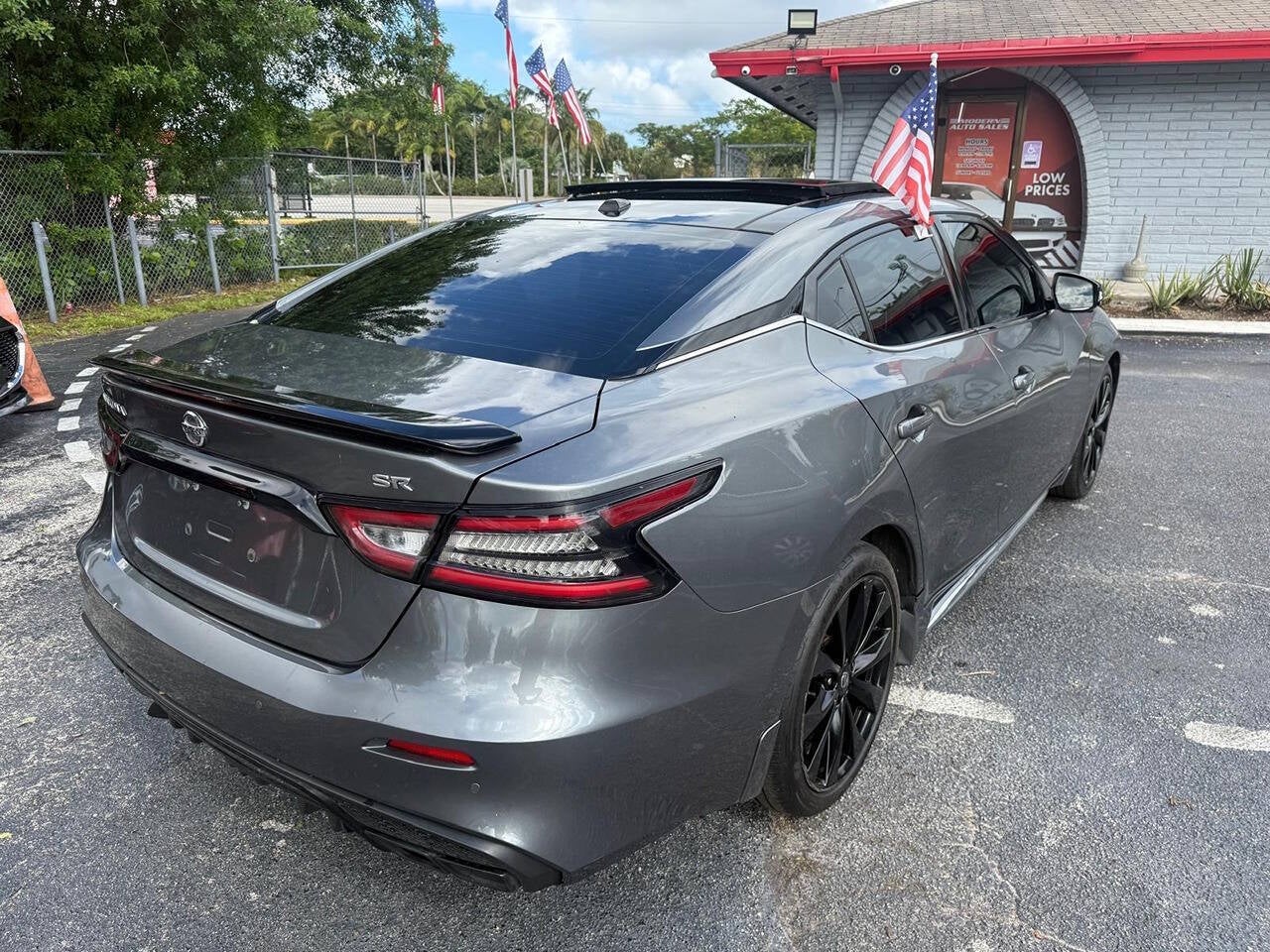 2021 Nissan Maxima 3.5 SR 4dr Sedan
