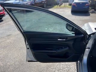 2021 Nissan Altima 2.5 S 4dr Sedan