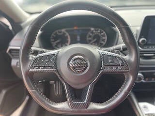 2022 Nissan Altima 2.5 SR 4dr Sedan