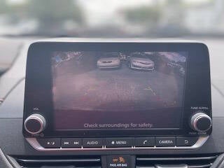 2022 Nissan Altima 2.5 SR 4dr Sedan