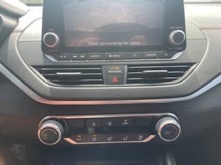 2022 Nissan Altima 2.5 SR 4dr Sedan