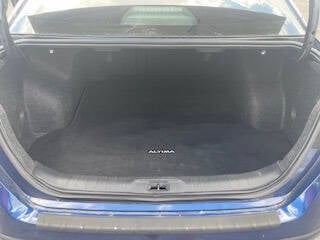 2022 Nissan Altima 2.5 SR 4dr Sedan