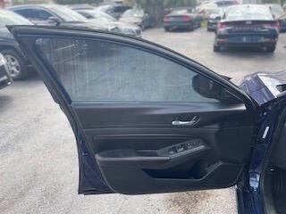 2022 Nissan Altima 2.5 SR 4dr Sedan