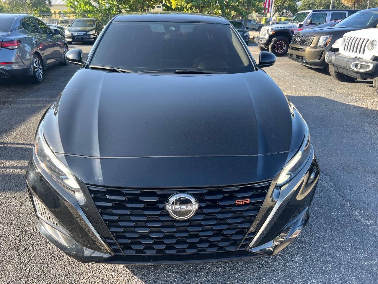 2023 Nissan Altima 2.5 SR 4dr Sedan