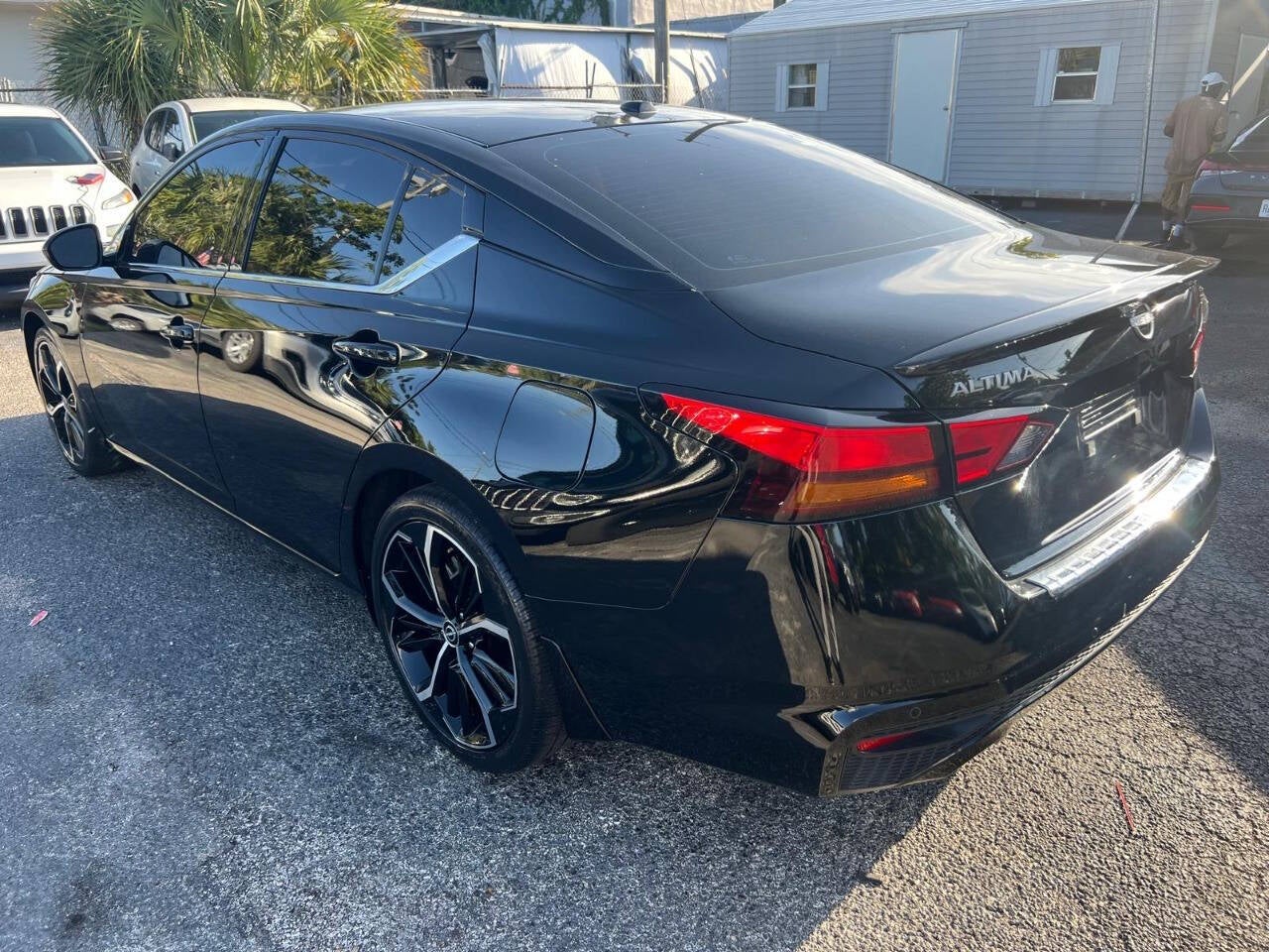 2023 Nissan Altima 2.5 SR 4dr Sedan