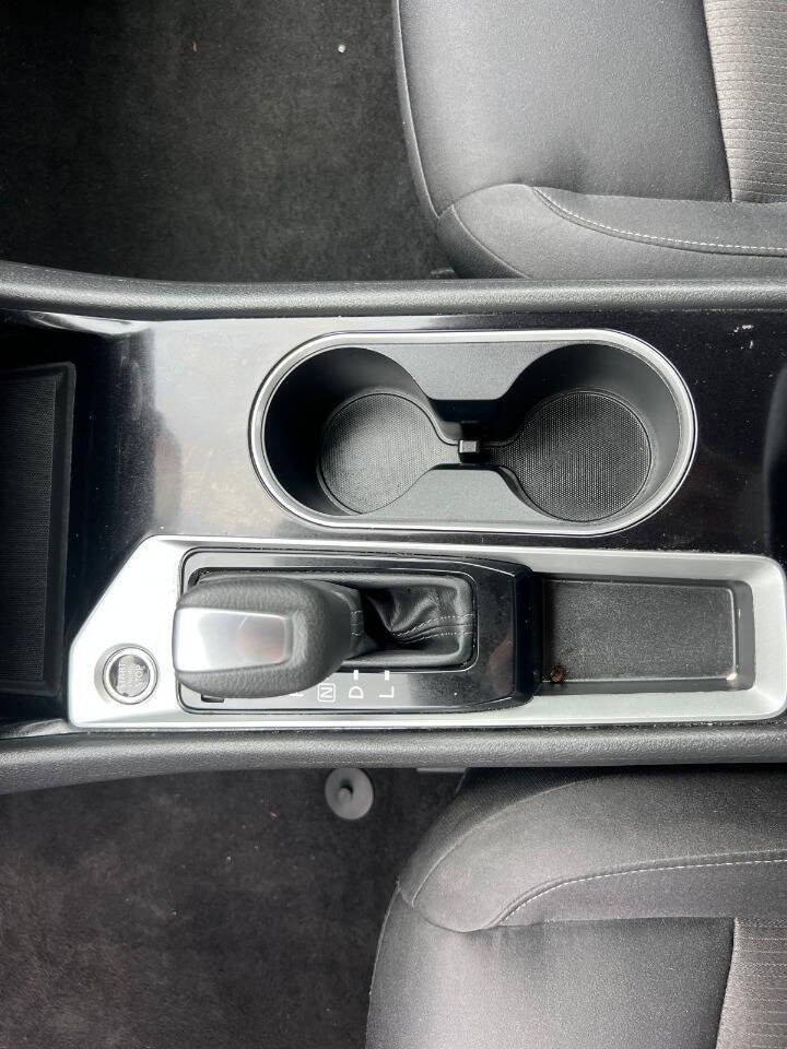 2024 Nissan Altima 2.5 SV 4dr Sedan