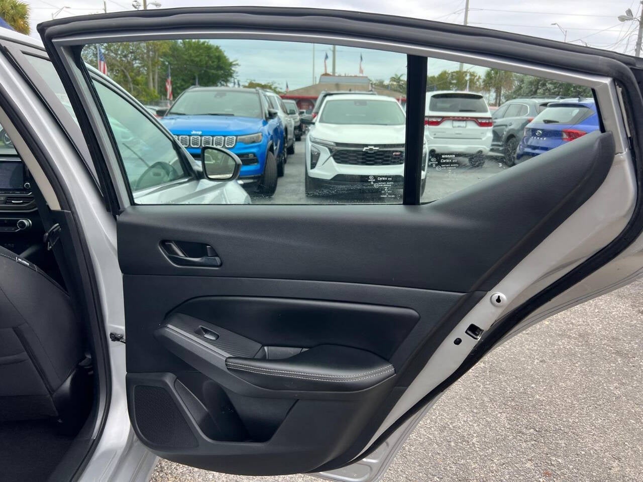 2024 Nissan Altima 2.5 SV 4dr Sedan