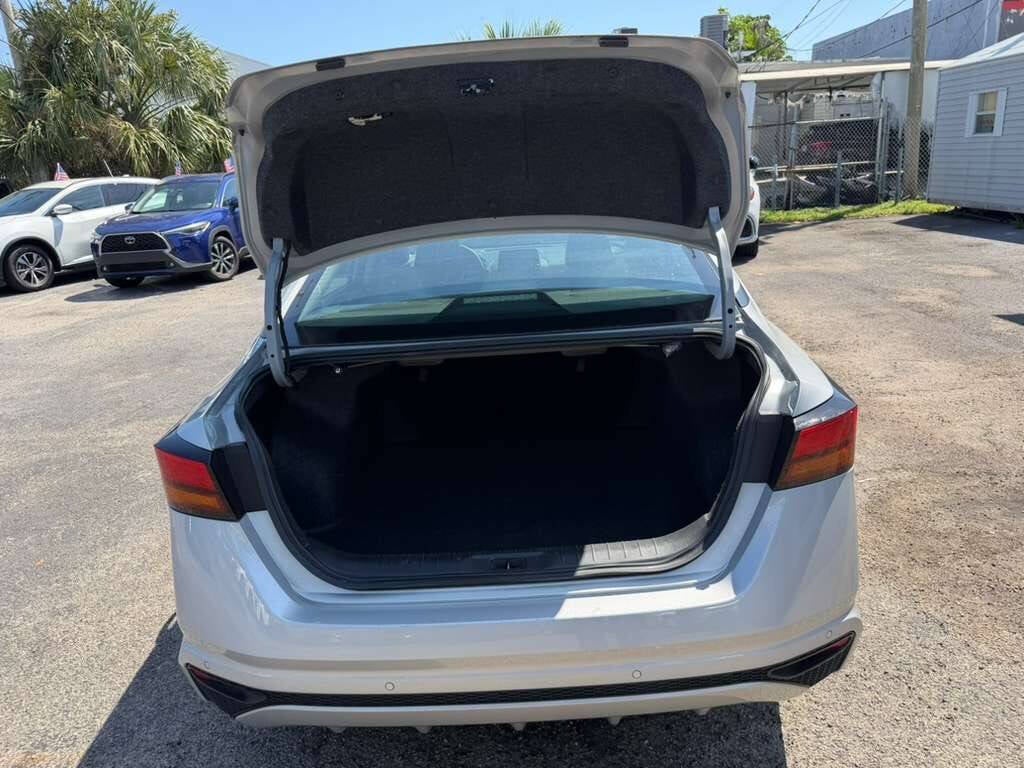 2024 Nissan Altima 2.5 SV 4dr Sedan