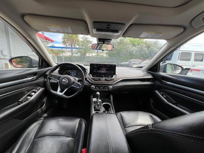 2023 Nissan Altima 2.5 SL 4dr Sedan
