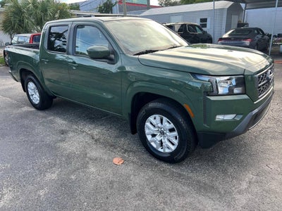 2023 Nissan Frontier SV 4x2 4dr Crew Cab 5 ft. SB
