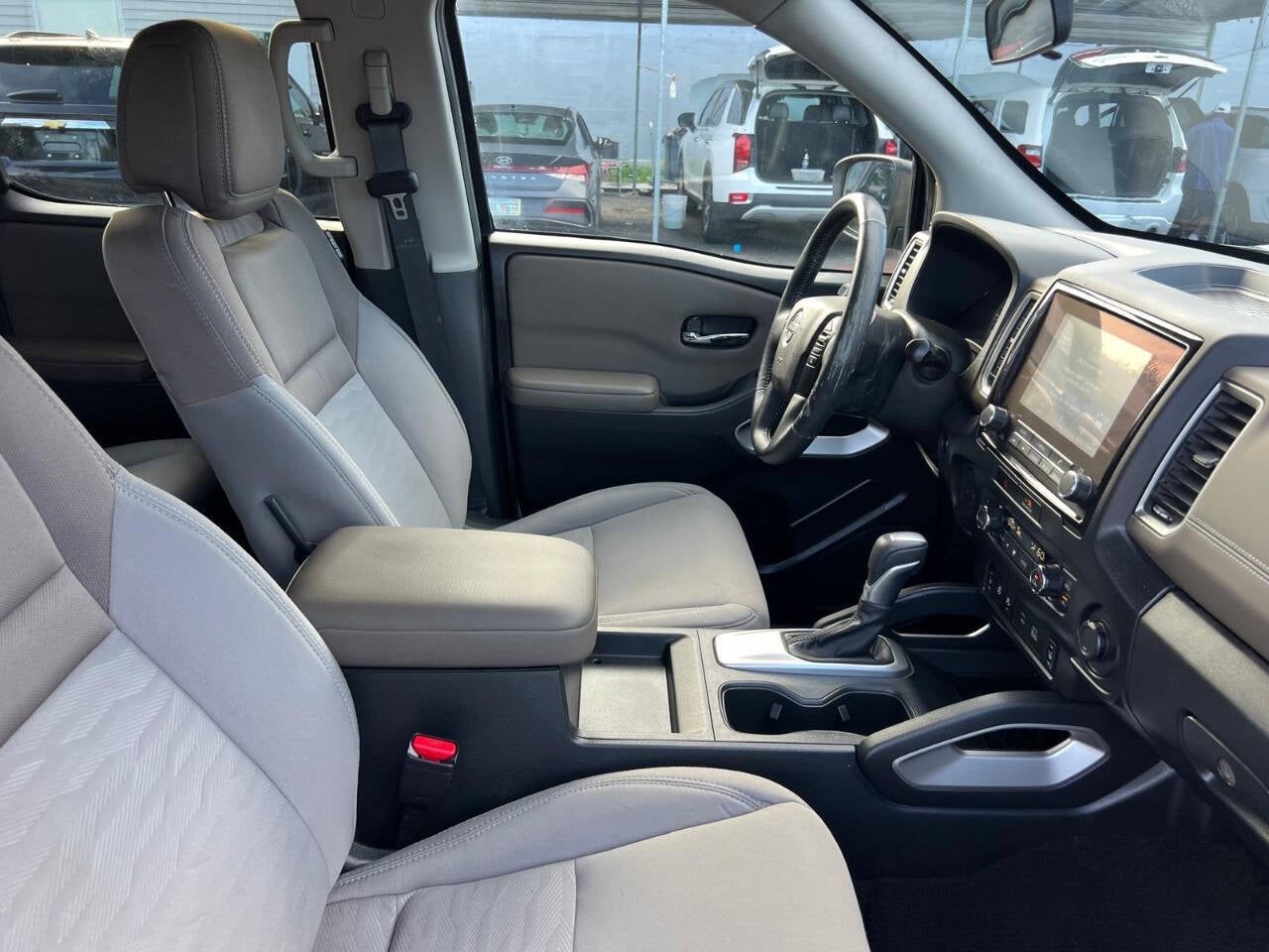 2023 Nissan Frontier SV 4x2 4dr Crew Cab 5 ft. SB