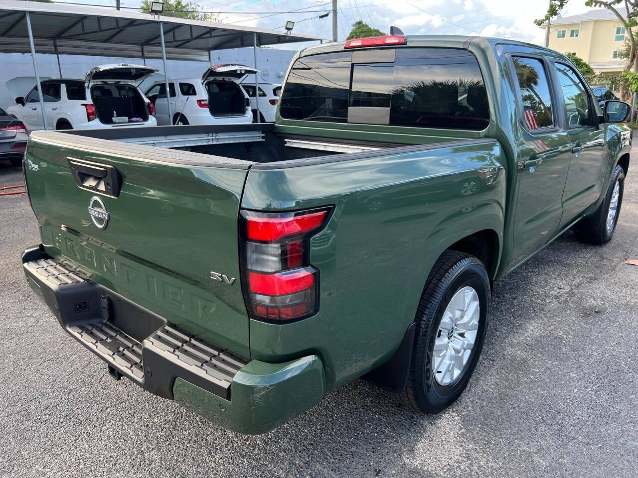 2023 Nissan Frontier SV 4x2 4dr Crew Cab 5 ft. SB