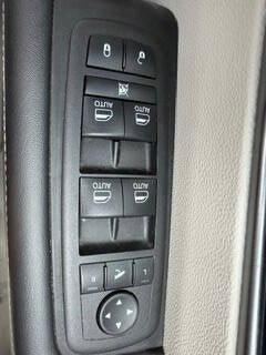 2024 Chrysler Pacifica Touring L 4dr Mini Van