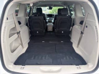 2024 Chrysler Pacifica Touring L 4dr Mini Van