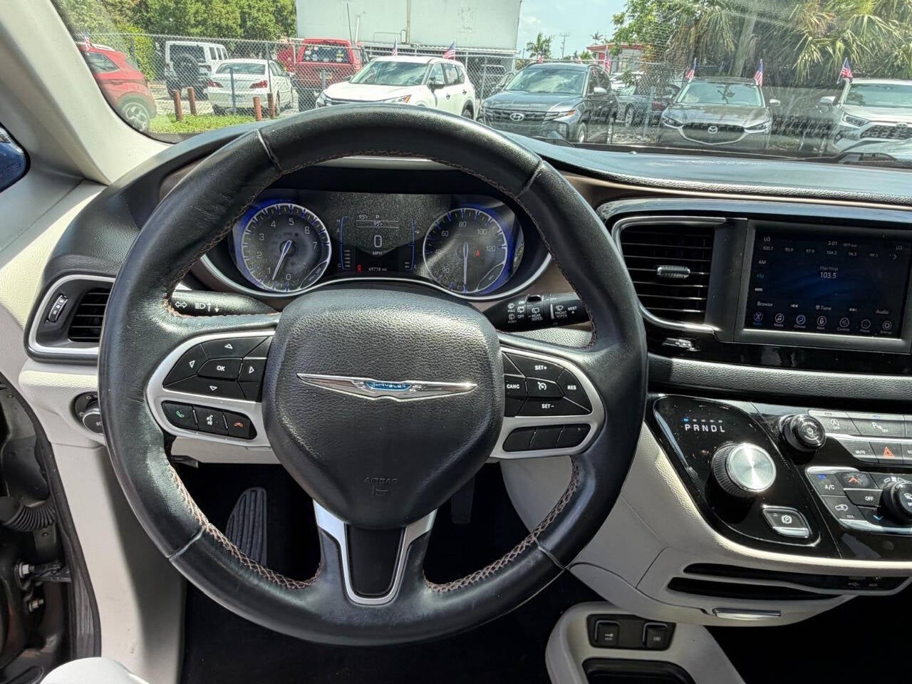 2018 Chrysler Pacifica Touring L 4dr Mini Van