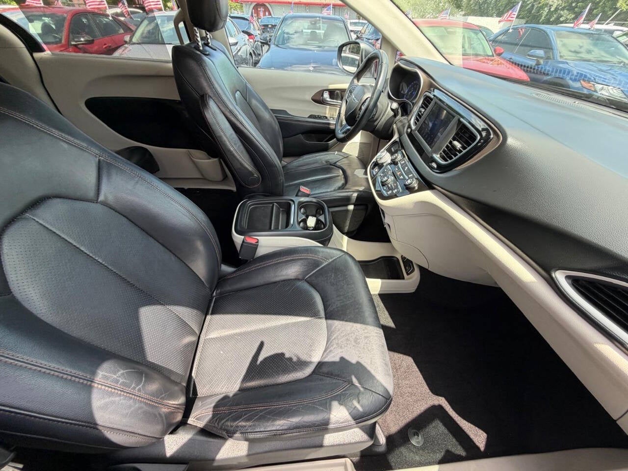 2018 Chrysler Pacifica Touring L 4dr Mini Van