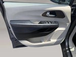 2018 Chrysler Pacifica Touring L Minivan 4D