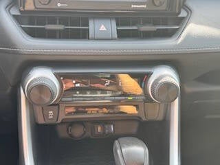 2021 Toyota RAV4 LE 4dr SUV