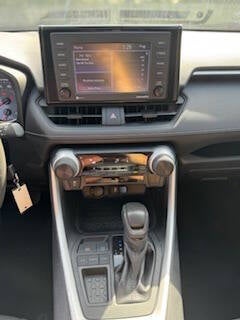 2021 Toyota RAV4 LE 4dr SUV