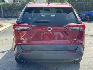 2021 Toyota RAV4 LE 4dr SUV