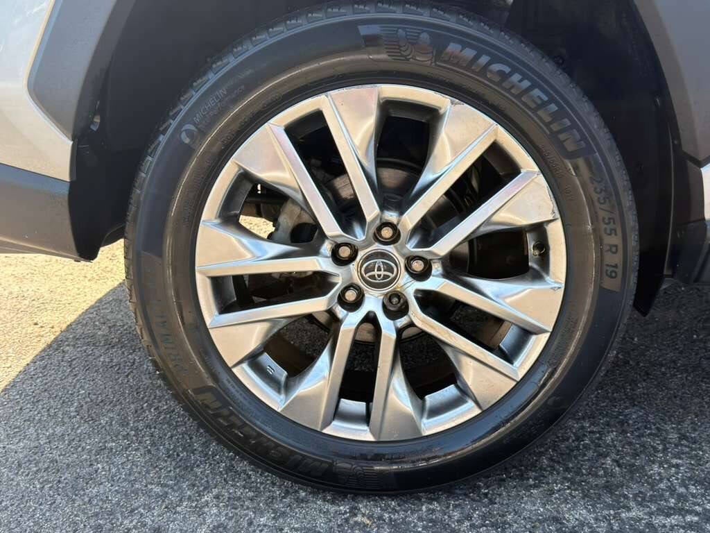 2020 Toyota RAV4 Limited 4dr SUV