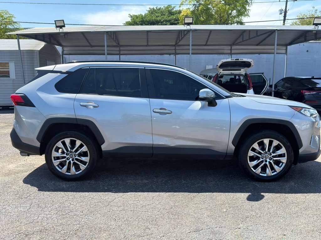 2020 Toyota RAV4 Limited 4dr SUV