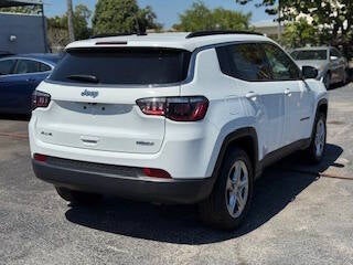 2024 Jeep Compass Latitude 4x4 4dr SUV