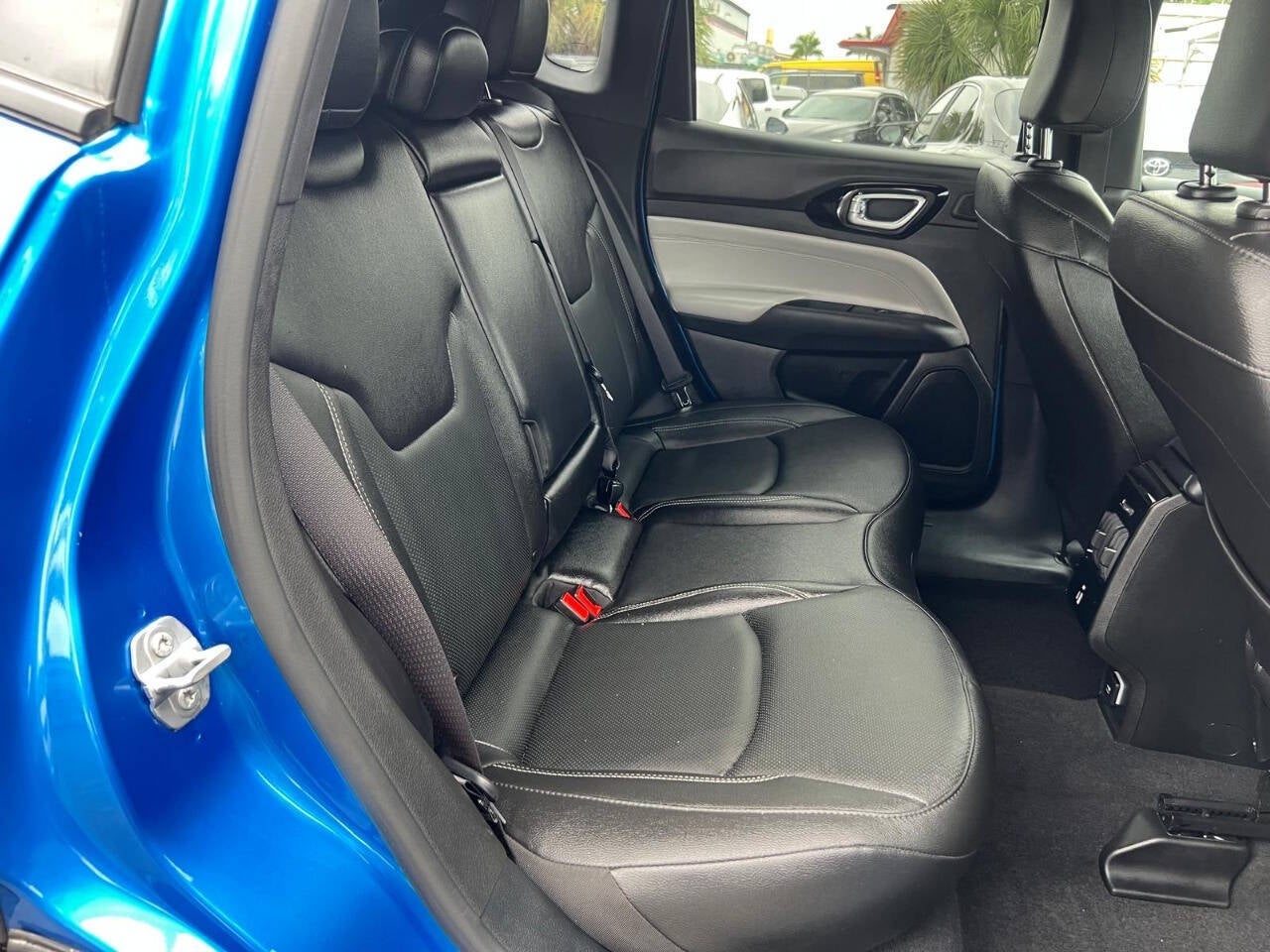 2025 Jeep Compass Limited 4x4 4dr SUV