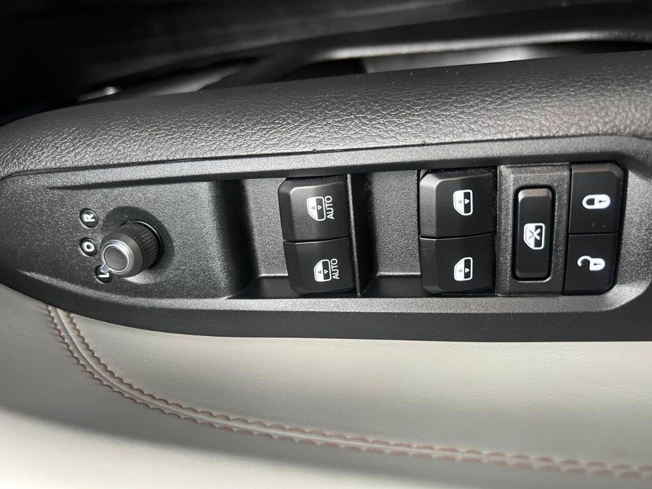 2025 Jeep Compass Limited 4x4 4dr SUV