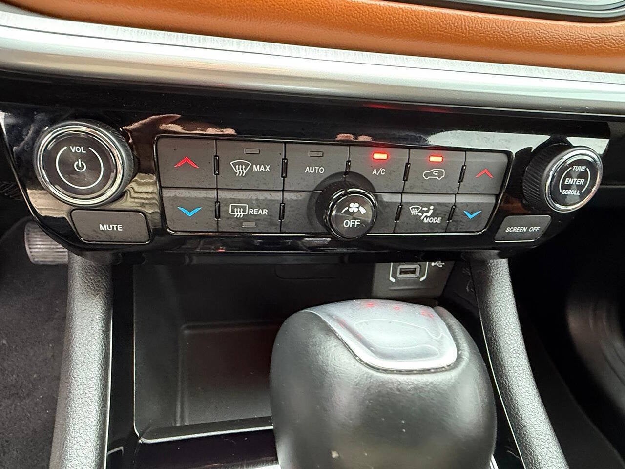 2025 Jeep Compass Limited 4x4 4dr SUV