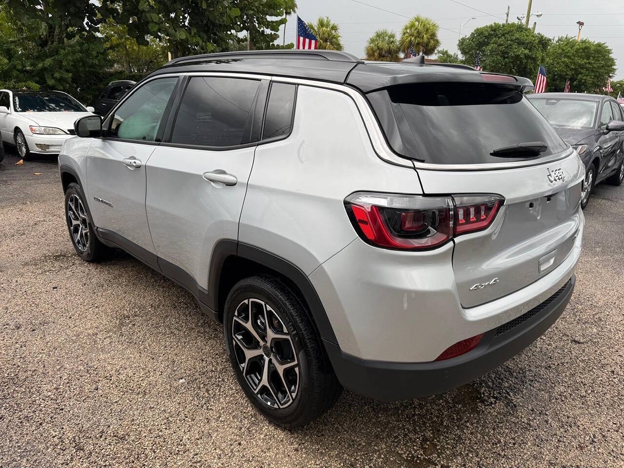 2025 Jeep Compass Limited 4x4 4dr SUV