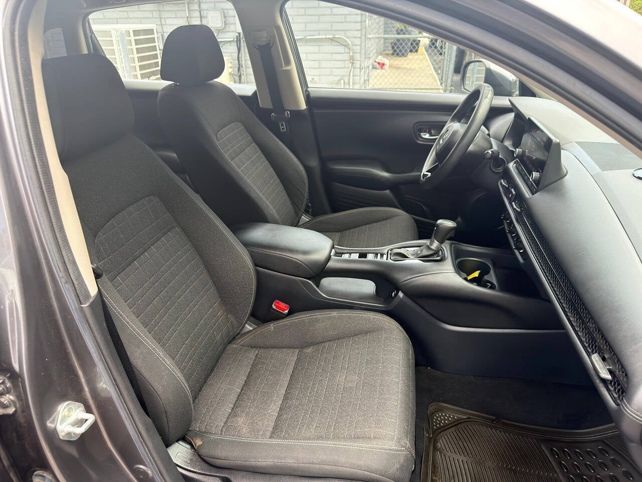 2023 Honda HR-V LX 4dr Crossover