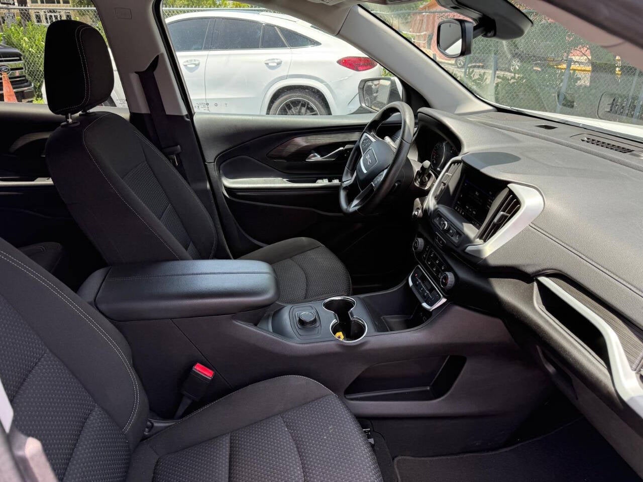 2024 GMC Terrain SLE 4dr SUV