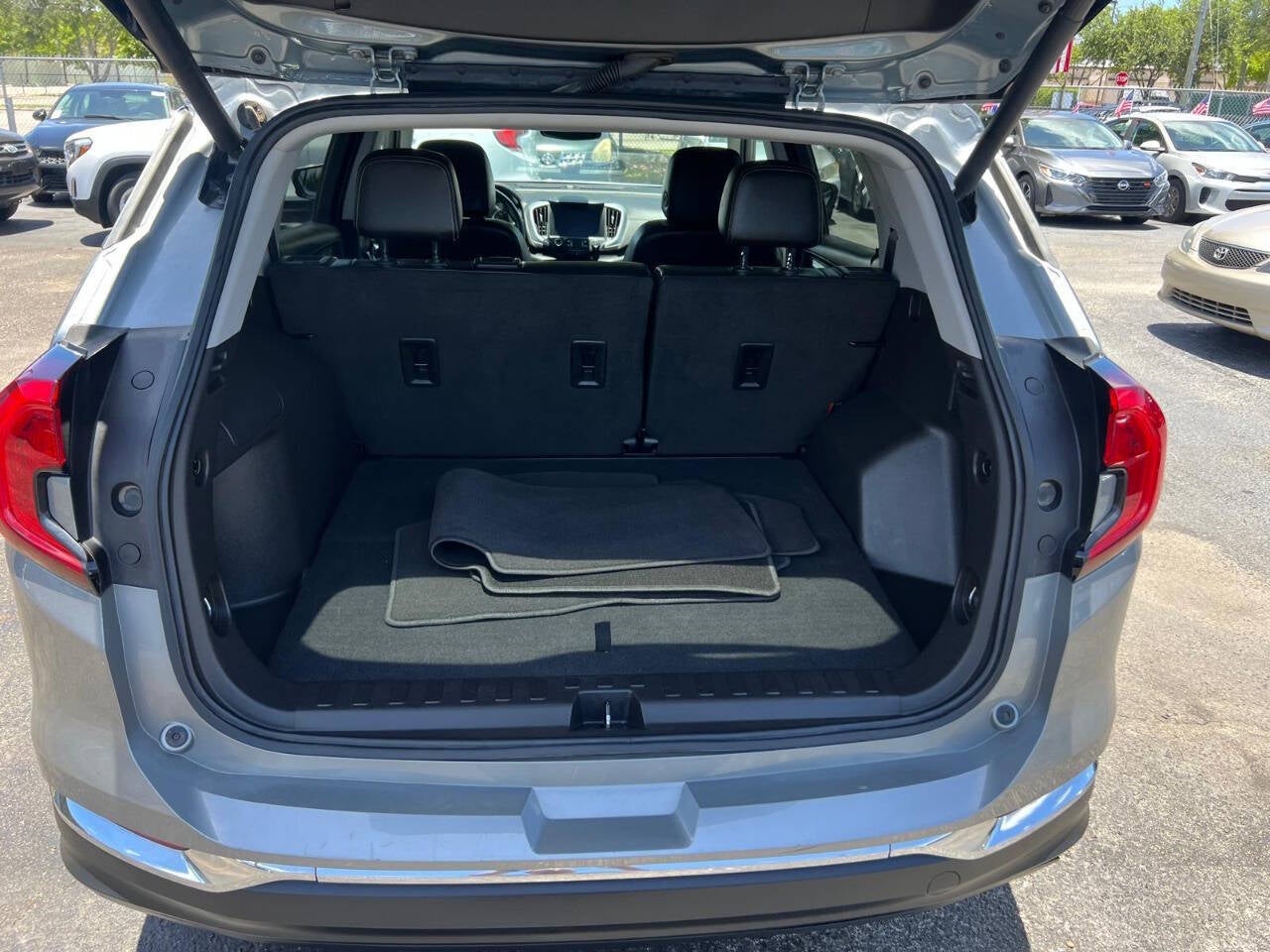 2024 GMC Terrain SLT AWD 4dr SUV