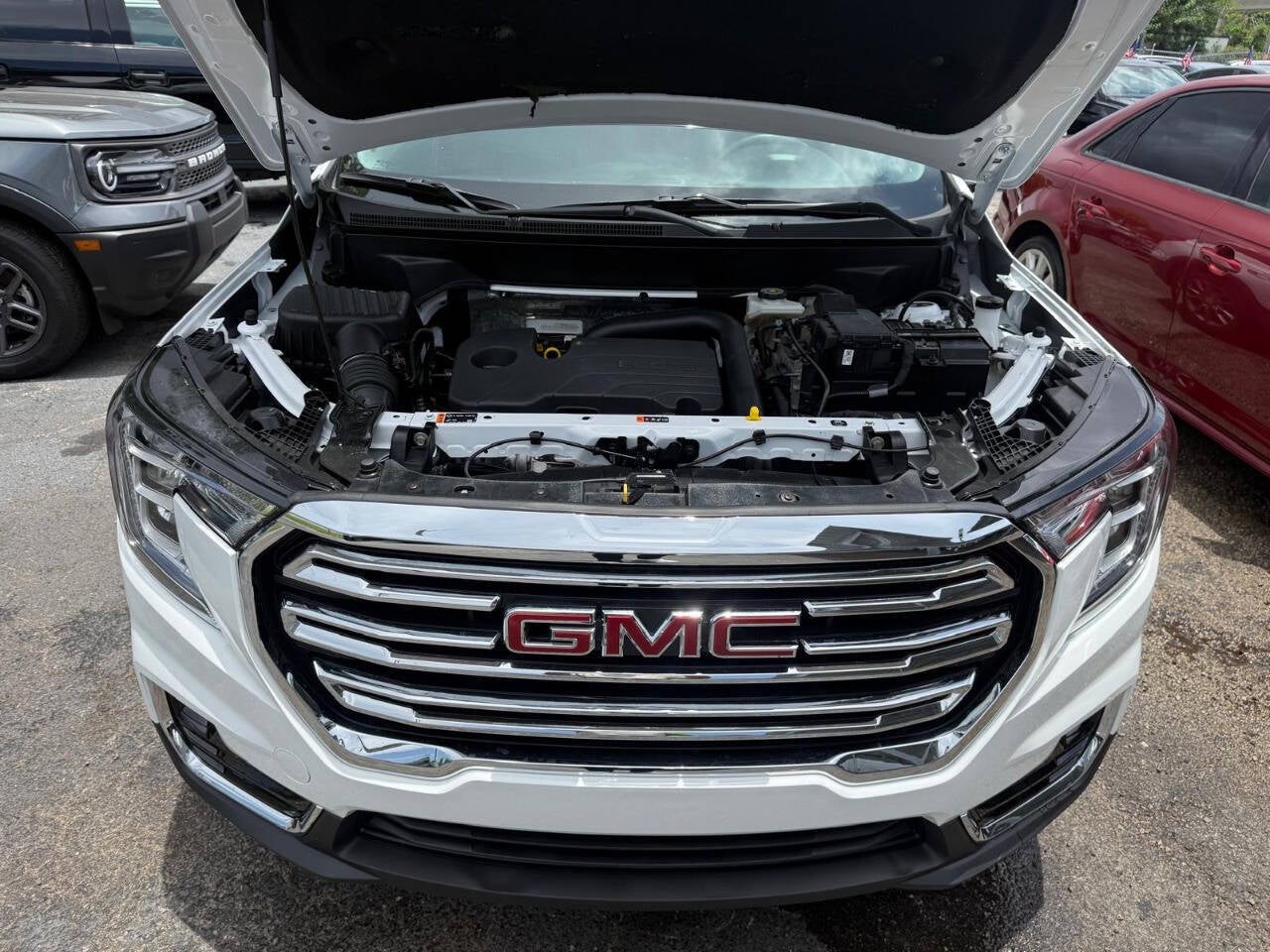 2024 GMC Terrain SLT AWD 4dr SUV