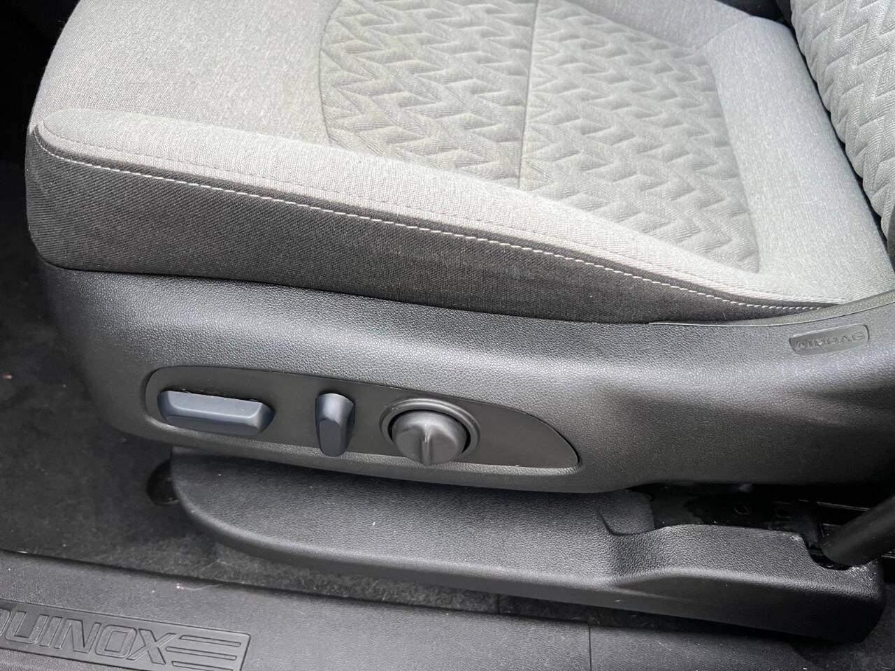 2024 Chevrolet Equinox LS 4dr SUV w/1LS