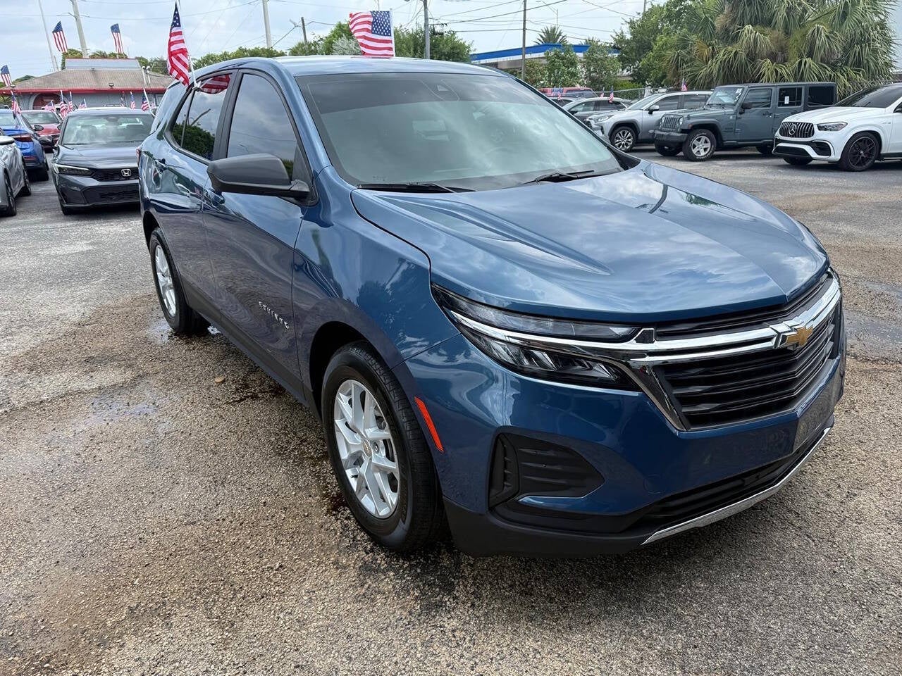 2024 Chevrolet Equinox LS 4dr SUV w/1LS